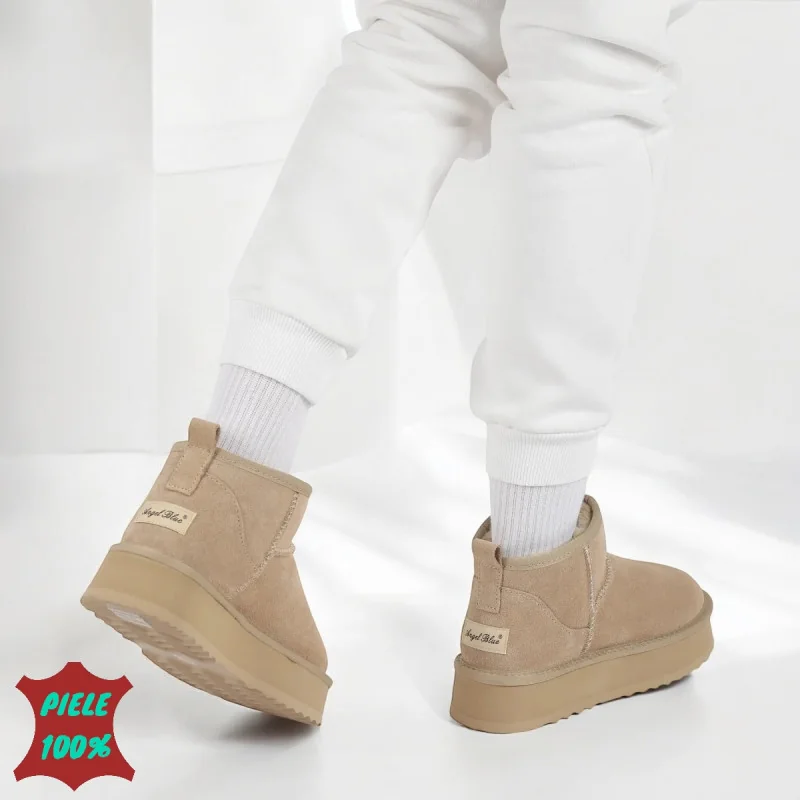 Kurze beige |UGG| Stiefel, Fell gefüttert, aus natürlichem Wildleder