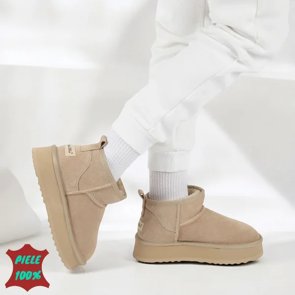 Kurze beige |UGG| Stiefel, Fell gefüttert, aus natürlichem Wildleder