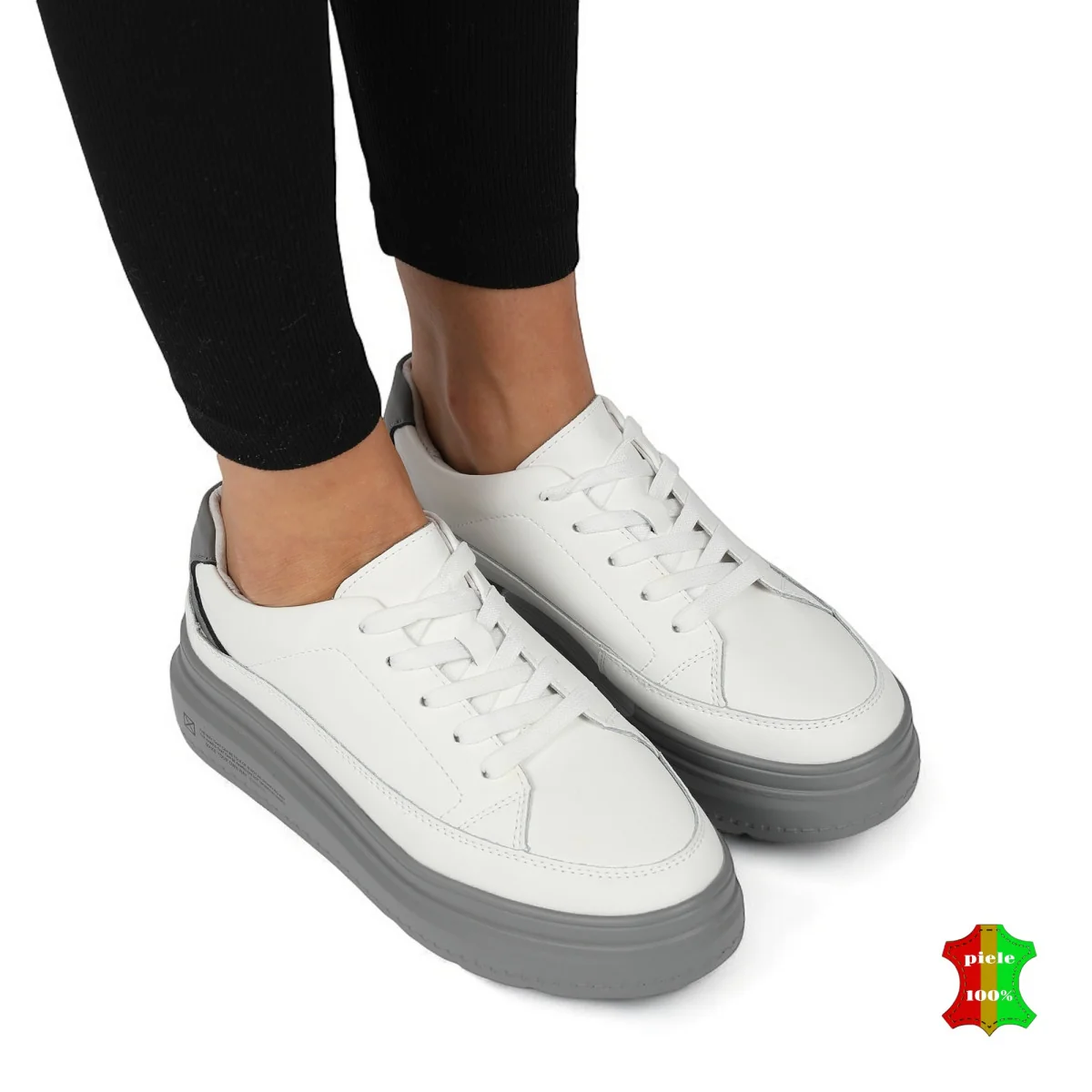 chaussures décontractées blanches en cuir naturel avec semelle épaisse grise |JOKAVA|