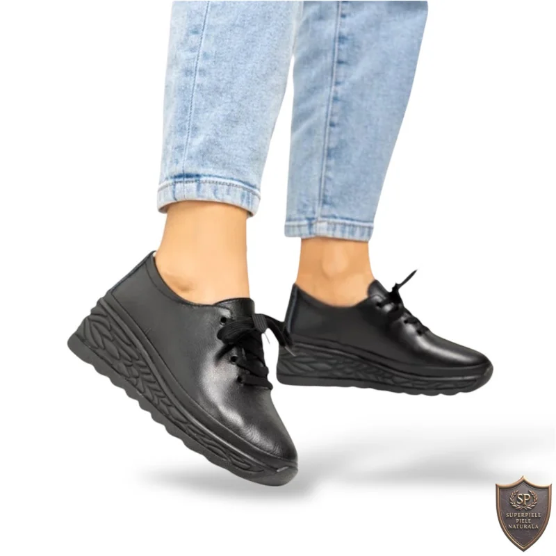 Γυναικεία casual παπούτσια, μαύρα γνήσια δερμάτινα, με χοντρές σόλες |ROMANGO|