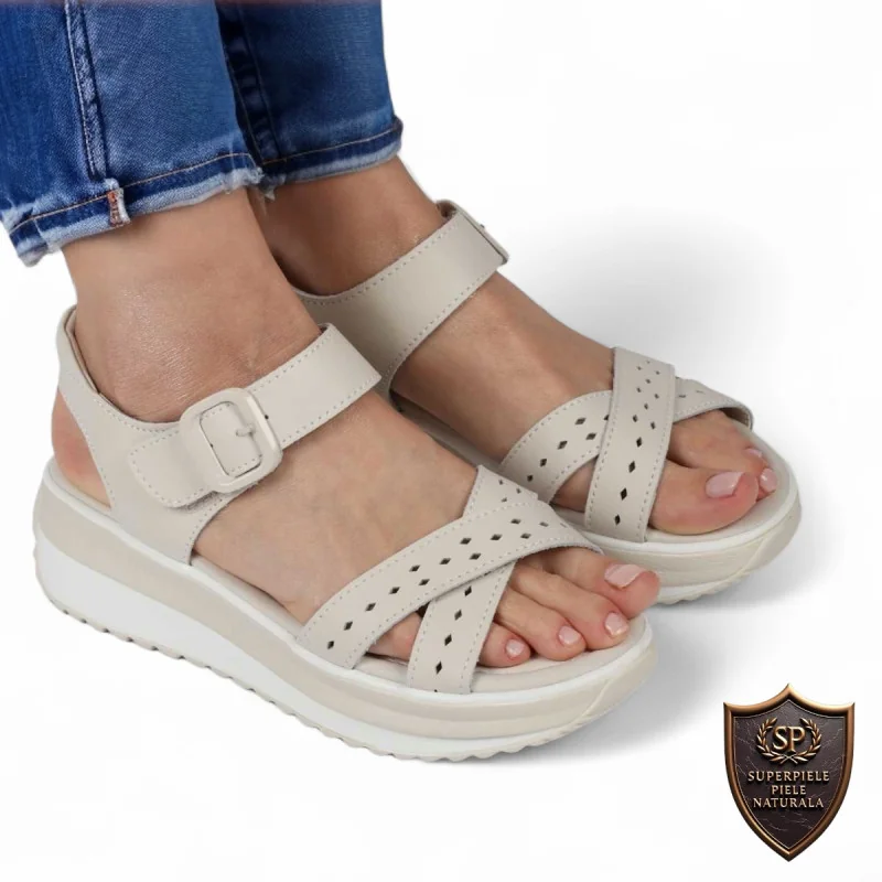sandalias pantuflasSandalias de mujer en piel auténtica beige con suela gruesa y cierre de velcro |PERBAMO|