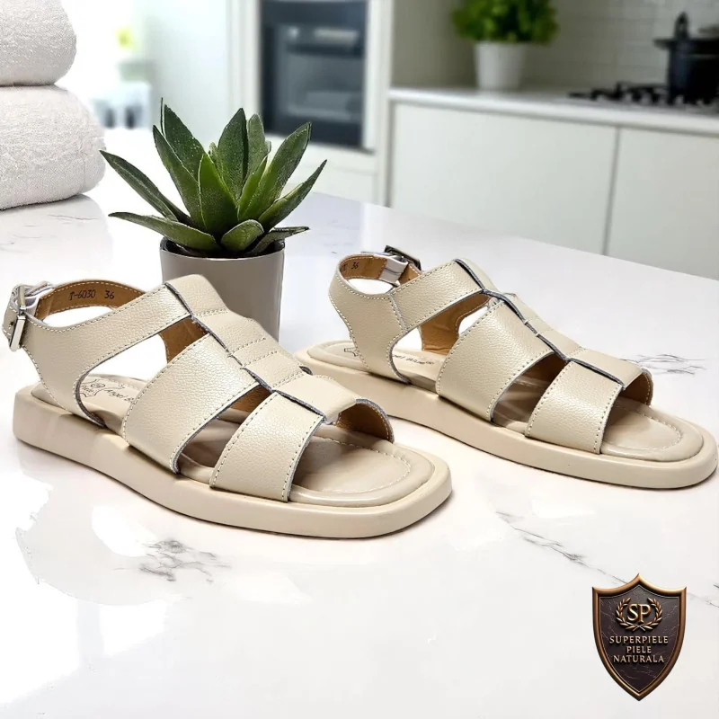 Sandales beiges pour femmes en cuir naturel avec semelle basse et fermeture réglable |JOKANEZI|