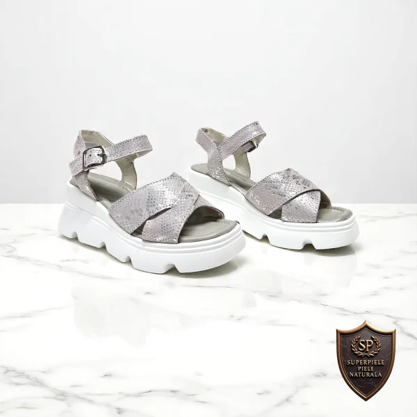 Damensandalen, naturgraues Leder, dicke Sohle und Schnallenverschluss |RODRIVOZ|