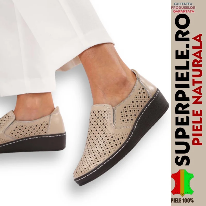 Mocassins perforés beiges pour femmes |LAVATTO| avec semelle en cuir épaisse