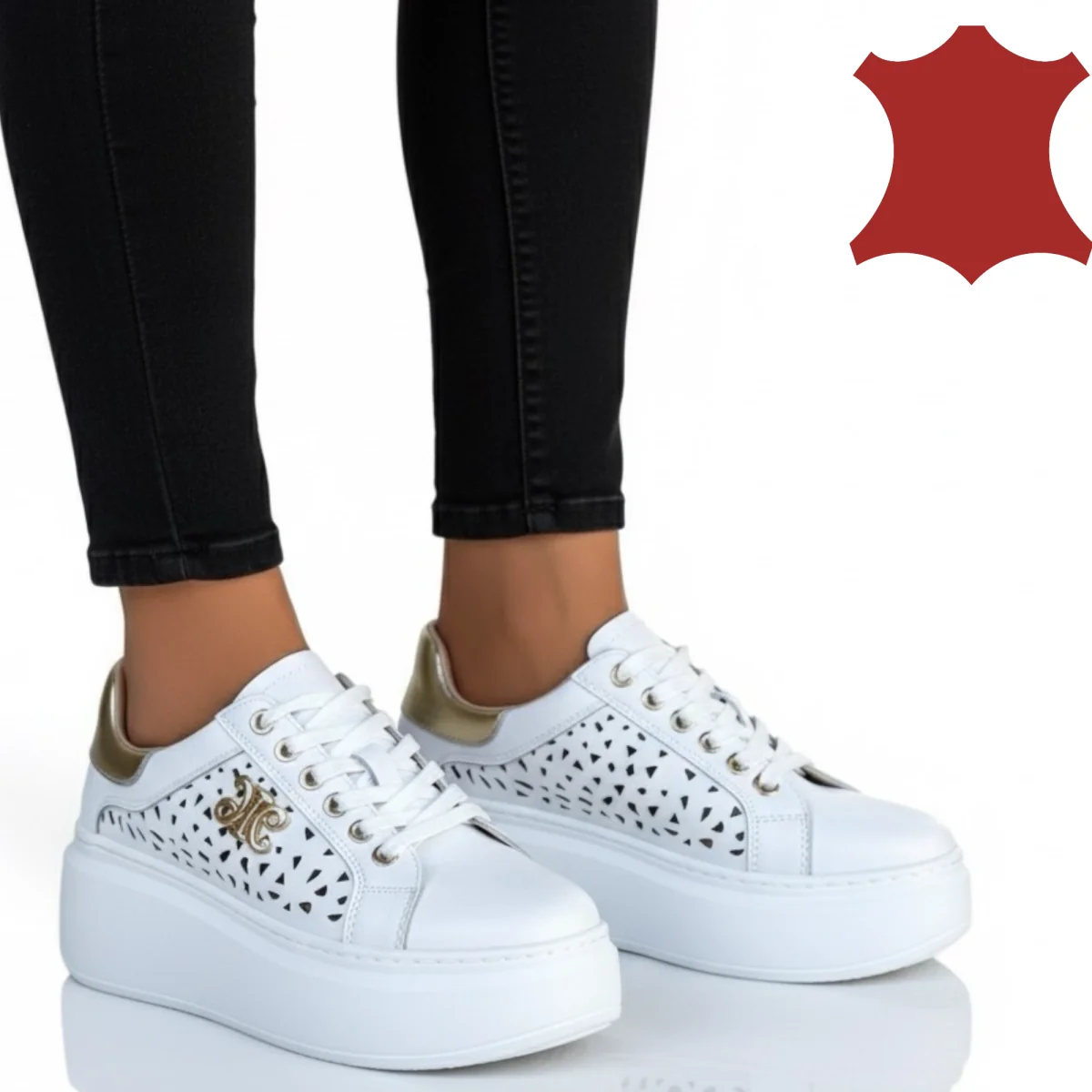 weiße perforierte Freizeitschuhe, Naturleder mit hoher Sohle, Metallapplikation |AORIOZ|