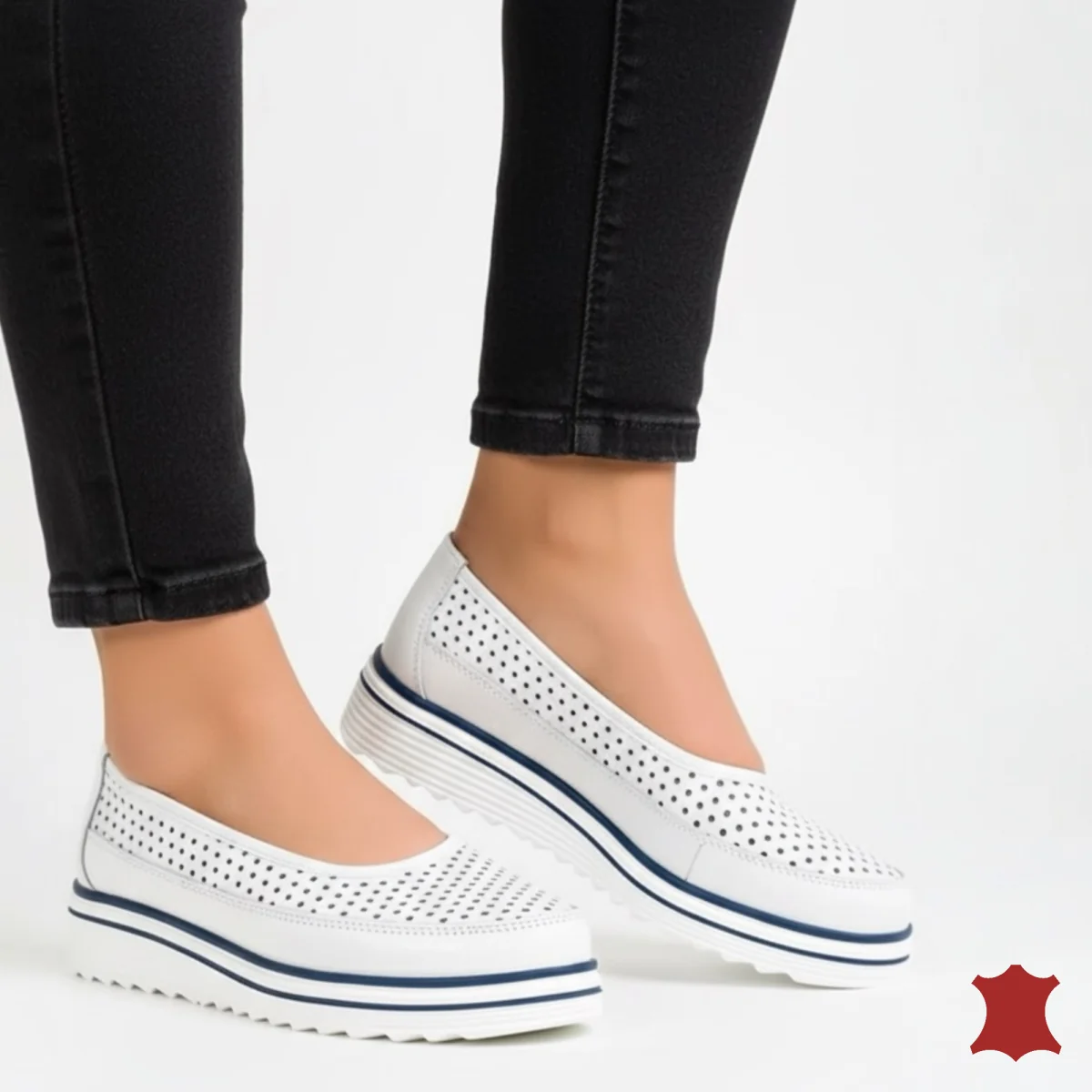 Ballerines blanches perforées pour femmes en cuir naturel à semelles hautes |Sydra|