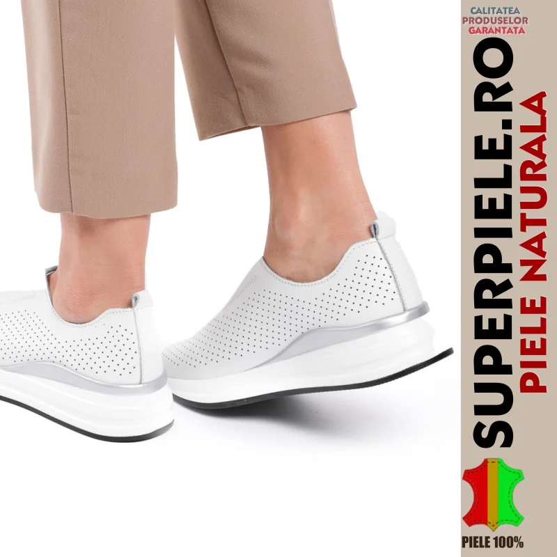 BASKETS BLANCHES | CHAUSSURES| CUIR NATUREL AVEC SEMELLE ÉPAISSE