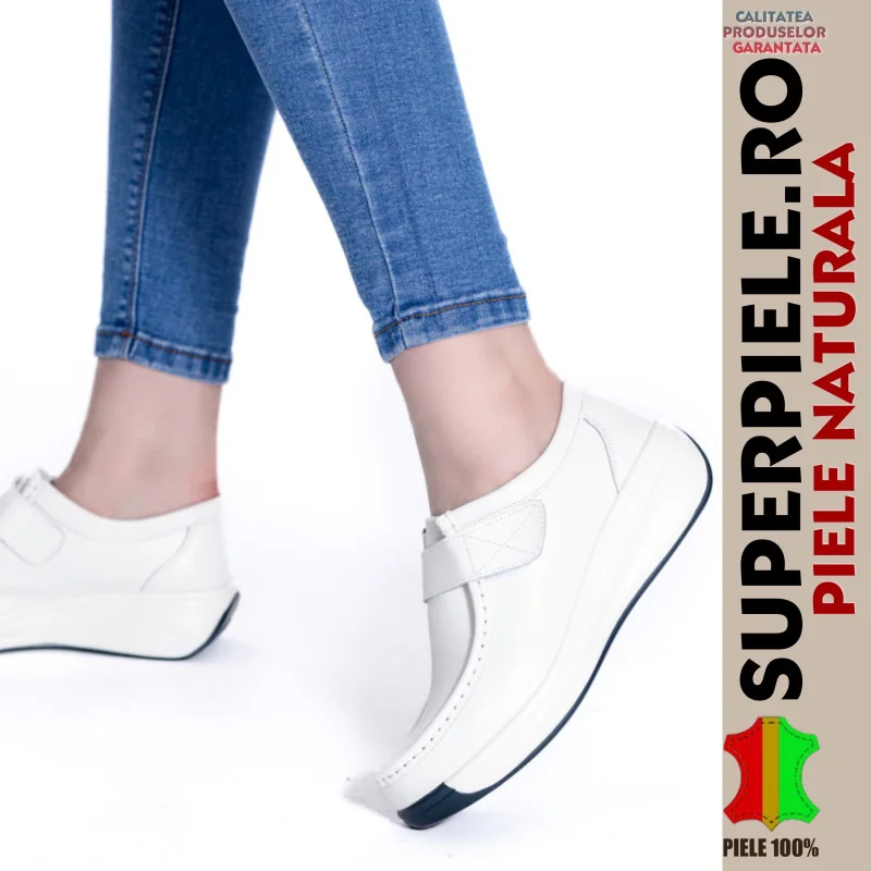 Balerini-MocasiniVita damloafers i äkta läder med platå och kardborreband |Aziza|